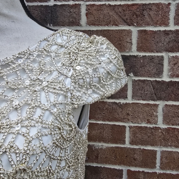 Nicole Miller Cream and Gold Midi Dress - Picture 2 of 11